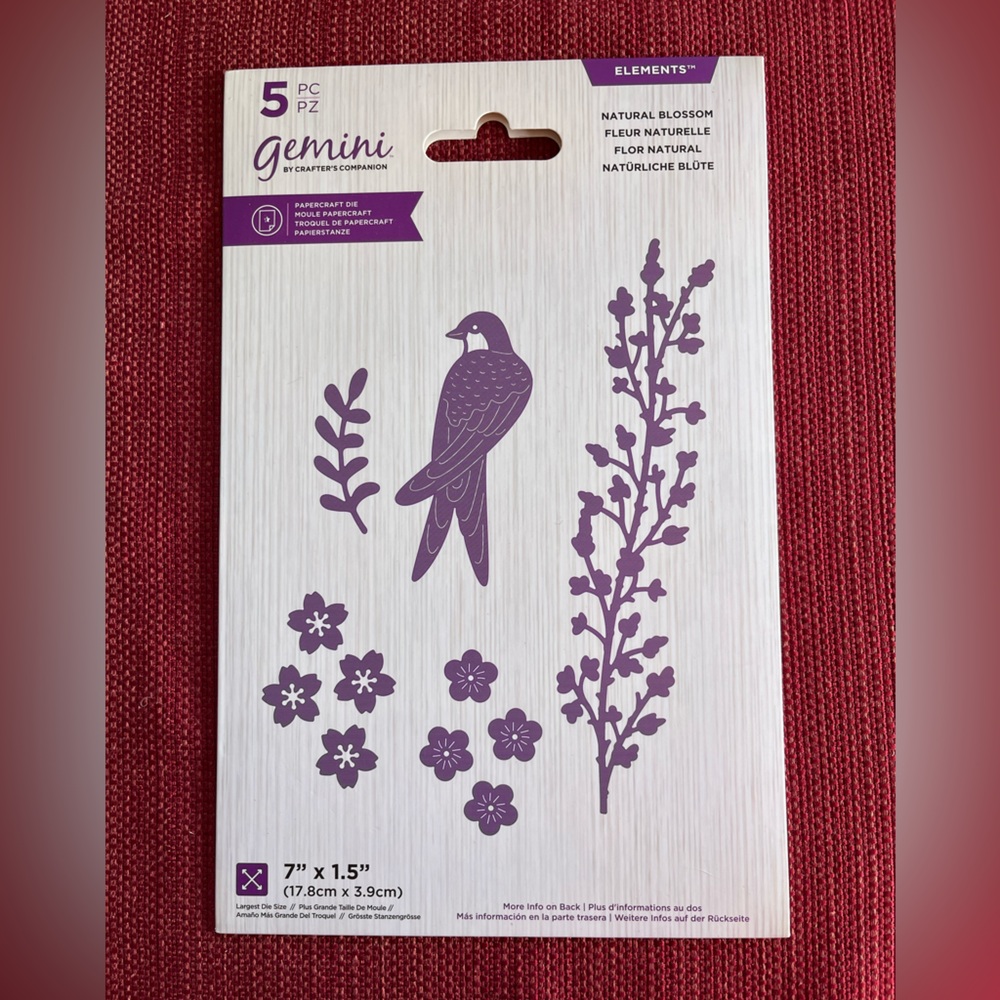 Gemini Natural blossom die cut